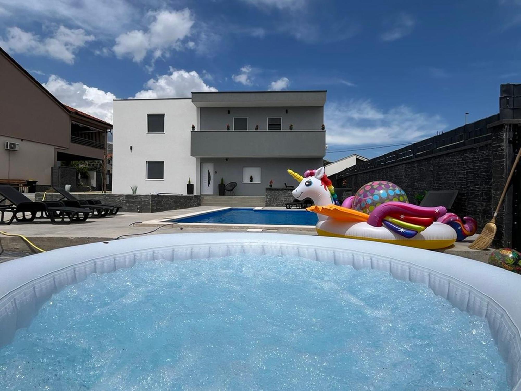 Villa Aurora Ljubuski Ngoại thất bức ảnh